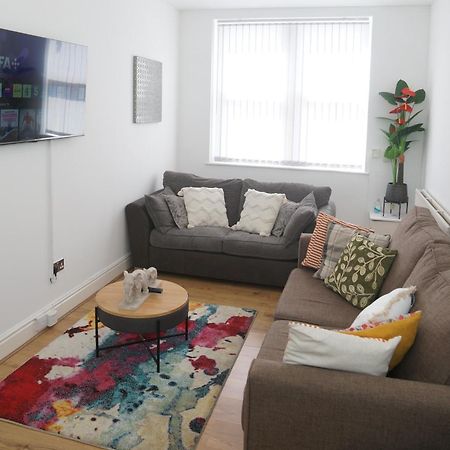 Affordably Elegant Apartments Close To Coop Live, Etihad Stadium And Manchester City Centre Esterno foto