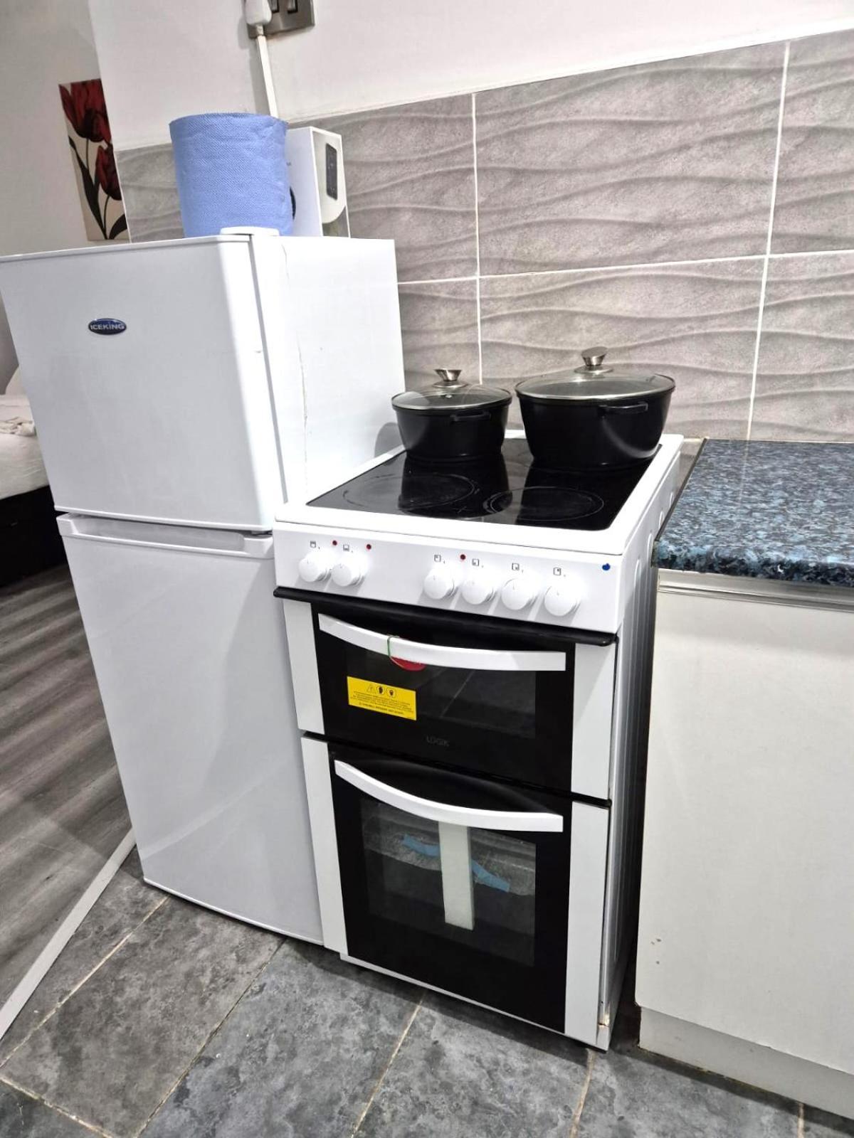 Affordably Elegant Apartments Close To Coop Live, Etihad Stadium And Manchester City Centre Esterno foto